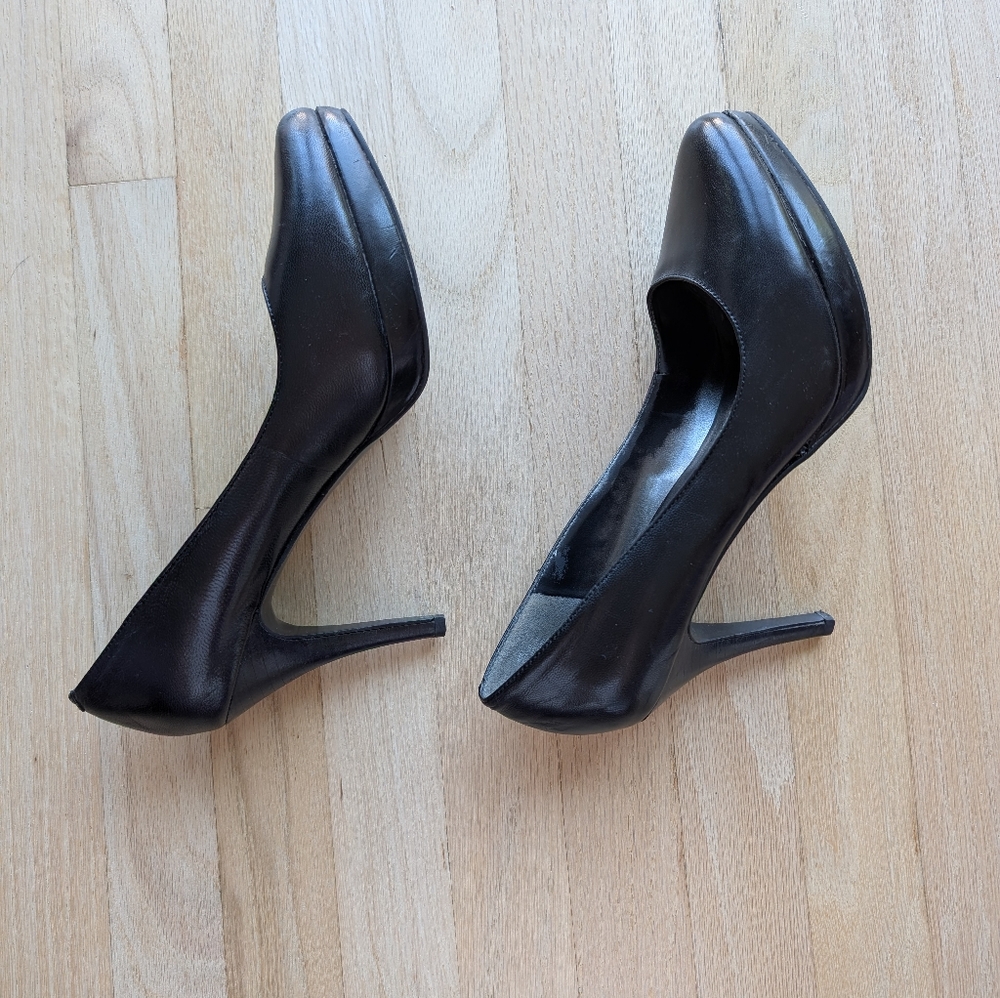 Nine West Classic Platform Stilleto Black Leather Heels (Size 8) - Picture 3 of 16